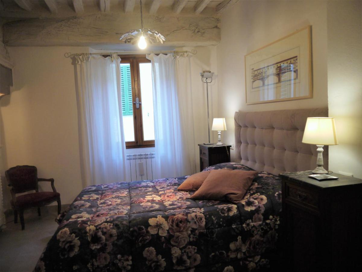 蒙特瓦尔基Casa Marzia公寓 外观 照片