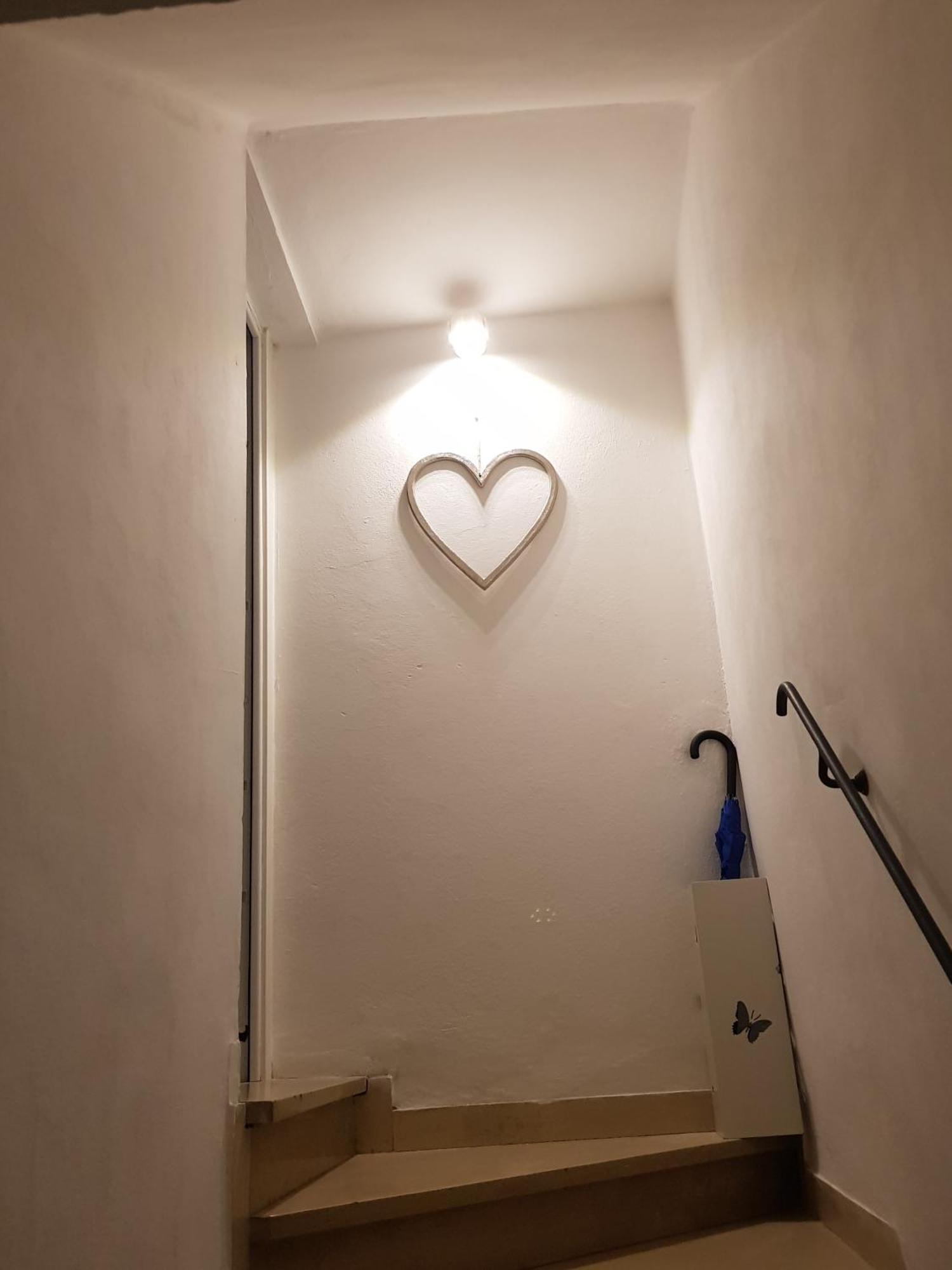 蒙特瓦尔基Casa Marzia公寓 外观 照片